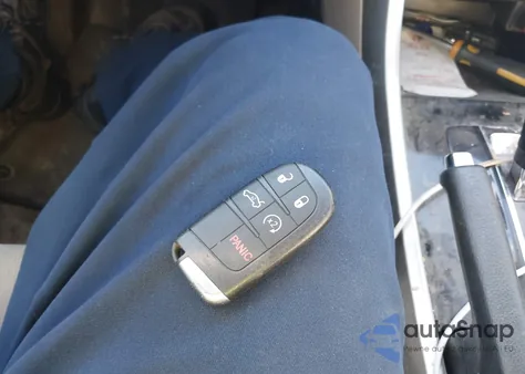 2016 Chrysler 200 Limited z USA, uszkodzony, nr VIN 1C3CCCAB2GN167063